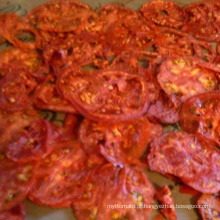 Pedaços de tomate desidratado